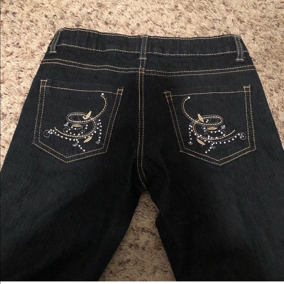 Jeans - Picture 3 of 3